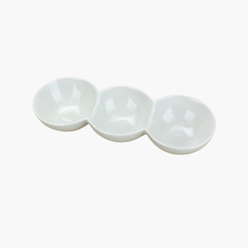 3-sections-white-ceramic-round-dip-sauce-bowls.png