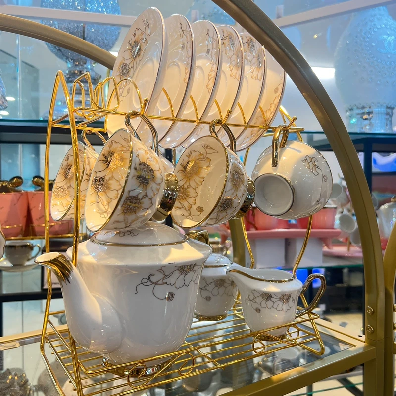 Luxury Floral Tea Cup Set
