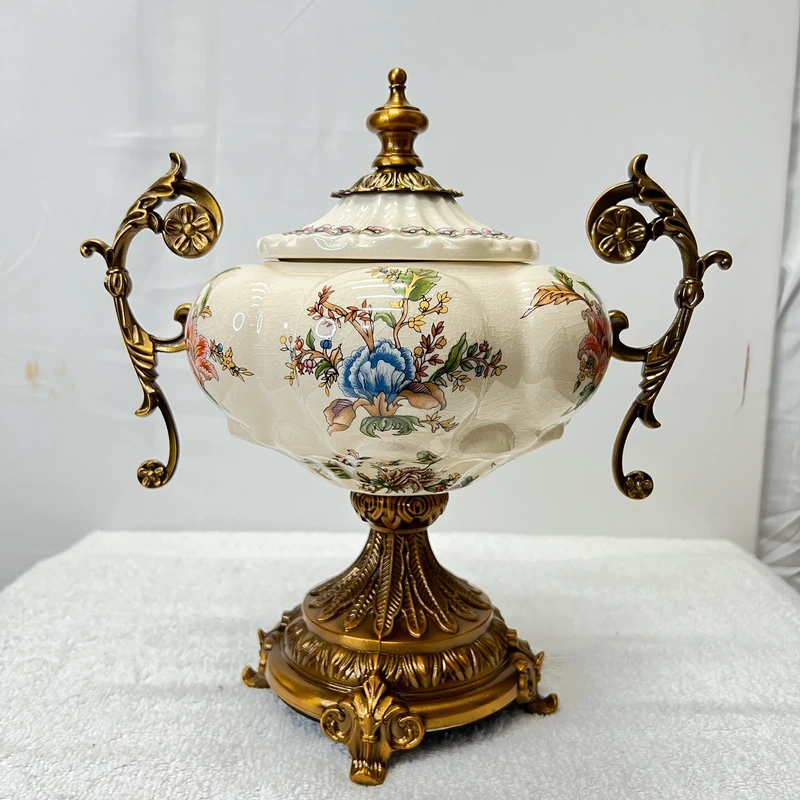 Luxury Ceramic Decoration