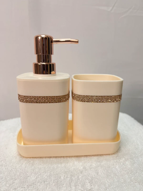 Cream Bathroom Set