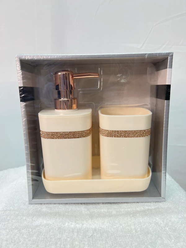 Cream Bathroom Set