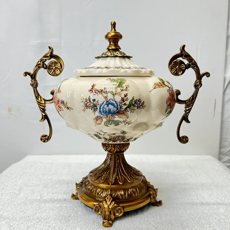 Luxury Ceramic Decoration