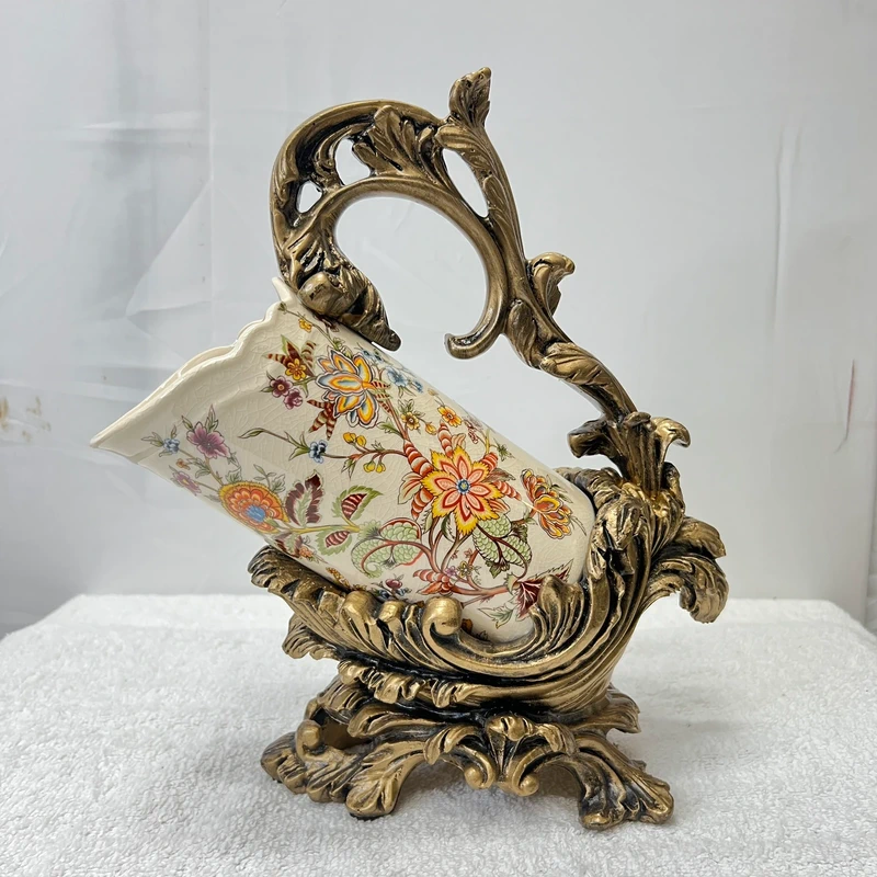 9 Luxury Floral Bottle Holder