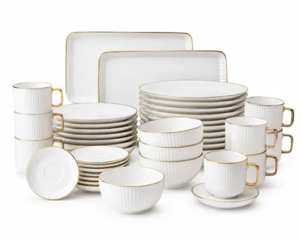 32 piece dinnerware set with gold rim porcelain plates and bowls