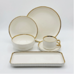 Luxury 32 Piece Porcelain Dinnerware
